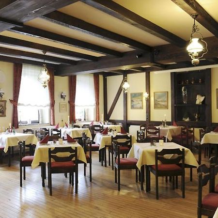 Hotel Zur Post Deudesfeld ภายนอก รูปภาพ