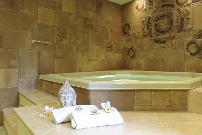 Hotel Zur Post Deudesfeld ภายนอก รูปภาพ